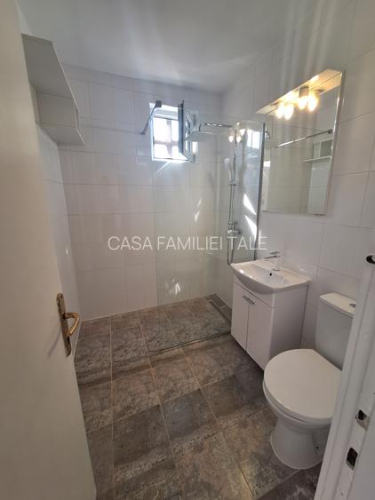 Ap cu 3 camere cu centrala proprie Zona Baile Neptun - 10