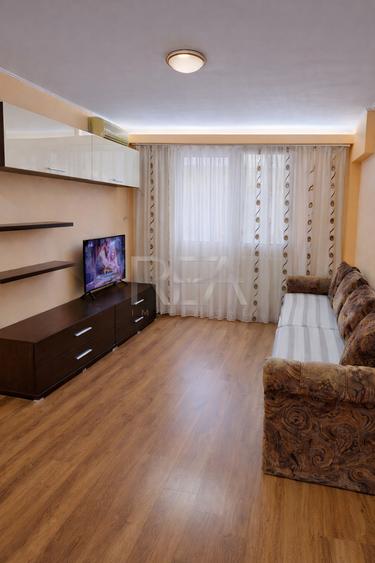 3 camere, N. Grigorescu, decomandat, et. 5, parcare, metrou, anvelopat
