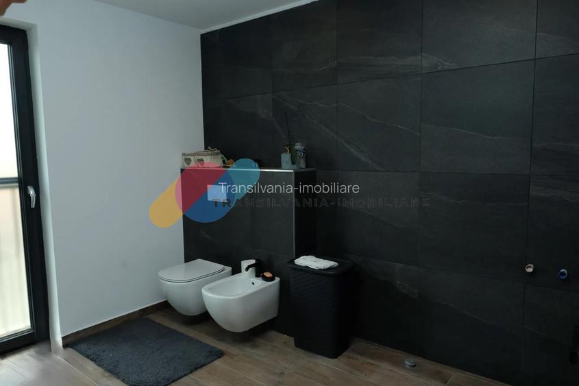 Duplex modern, 160 mp utili, mobilat, utilat-Apahida