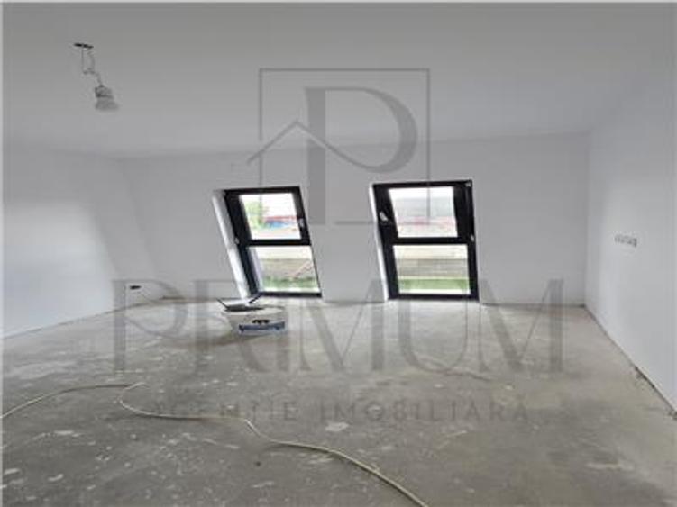 Duplex individual - 5 camere - proiect deosebit- mansardabil - teren 375 mp