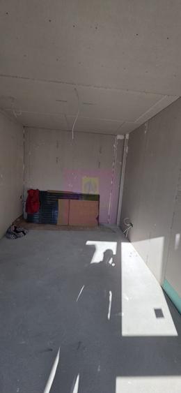 Apartament NOU cu 4 camere de vanzare in Campina