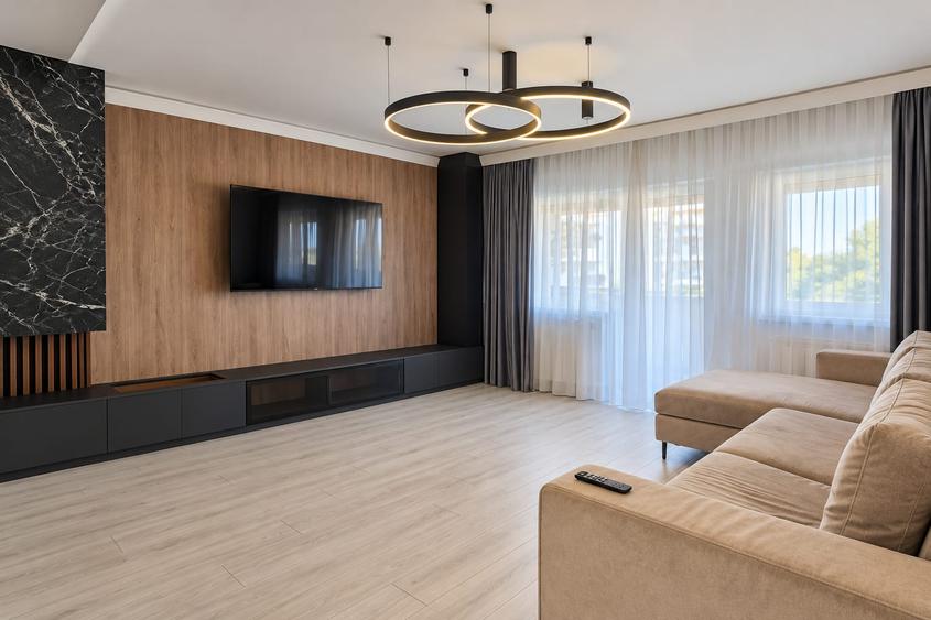 𝗣𝗘𝗡𝗧𝗛𝗢𝗨𝗦𝗘 110 mp 𝗘𝗩𝗘𝗥𝗚𝗥𝗘𝗘𝗡 𝗧𝗢𝗪𝗘𝗥𝗦 ETAJ 8 SI 12 TATARASI