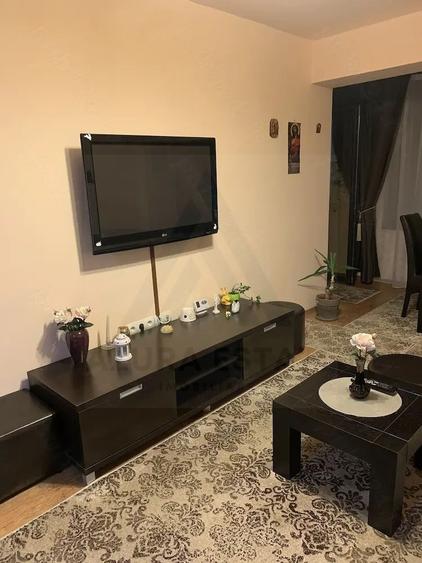 Apartament cu 2 camere si balcon in zona Doamna Stanca Dedeman