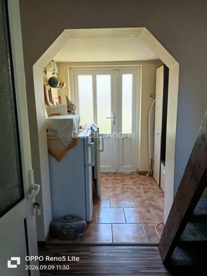 Vând casa  comuna Vorona sat Icuseni - 6