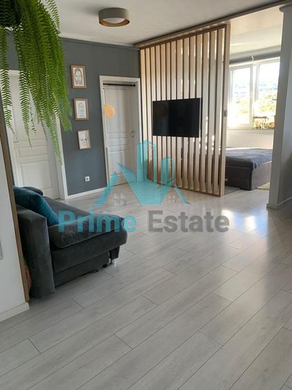 Apartament cu 2 camere de vânzare în zona TCI
