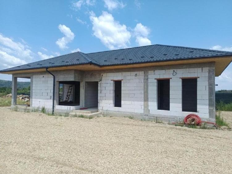 CASĂ NOUĂ 152 MP | 3 DORMITOARE | TEREN 400 MP | VALEA STÂNII | TVA INCLUS