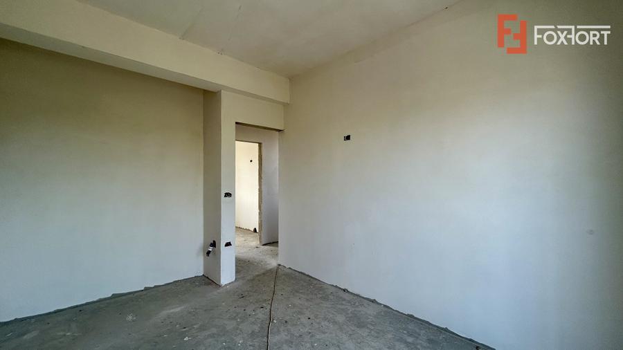 Duplex cu 3 camere parter + etaj - Sanandrei