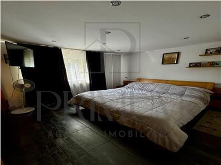 Timocului - 2 Camere - Etaj 2 - Centrala proprie - Decomandat - Renovat