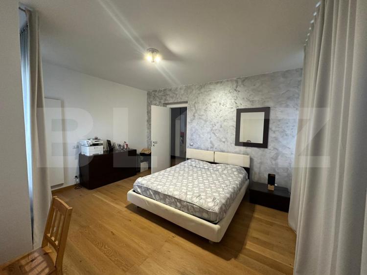 Casa 4 dormitoare, 282 mp - zona Lucian Blaga