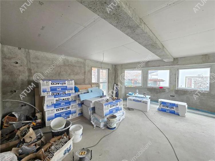 Casa cu 5 camere decomandate pe teren de 390 mp in Cisnadie Sibiu