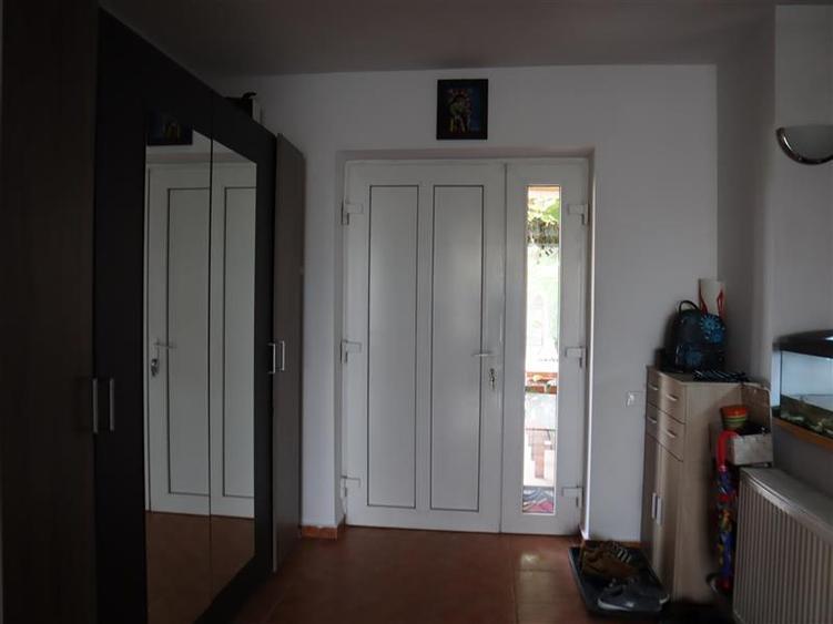 Vila/Casa cu teren generos langa Padurea Verde intrare Dumbravita