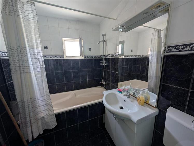 VIDEO! RENOVAT RECENT! AP 3 camere, Calarasi 4, Confort 1, PARTIAL MOBILAT