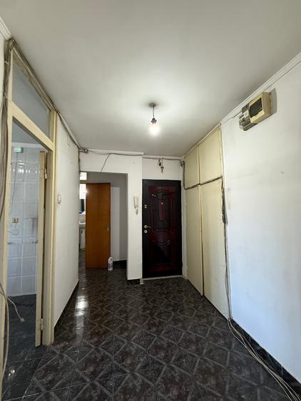 Vanzare 3 Camere Militari, Metrou Gorjului, Piata Veteranilor