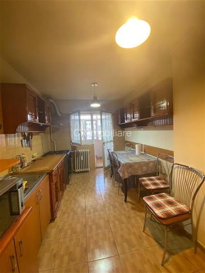 Apartament 3 camere Mega Mall