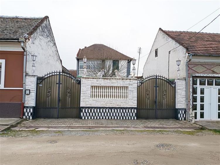 Casa cu teren 315 mp – Moldova Veche, jud. CS - 26