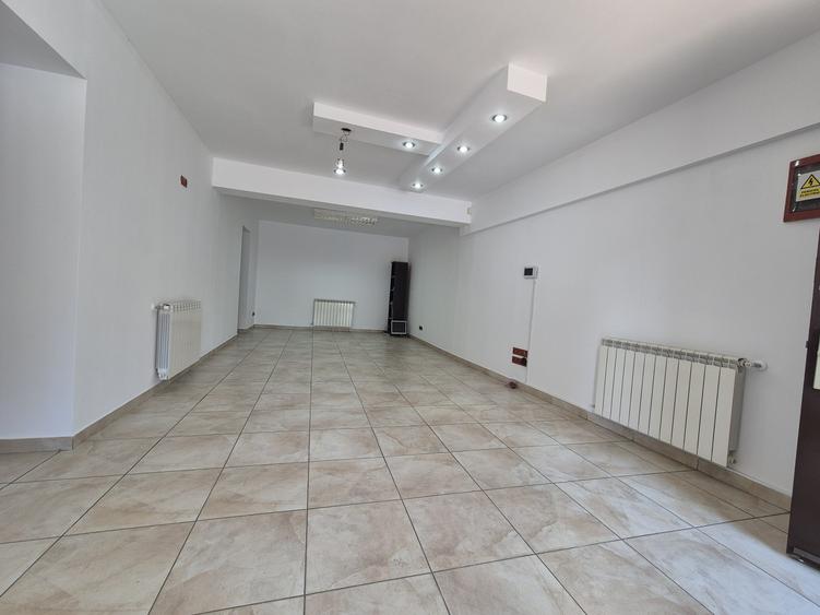 B-dul Gloriei, imobil P+1, pentru birouri, comercial