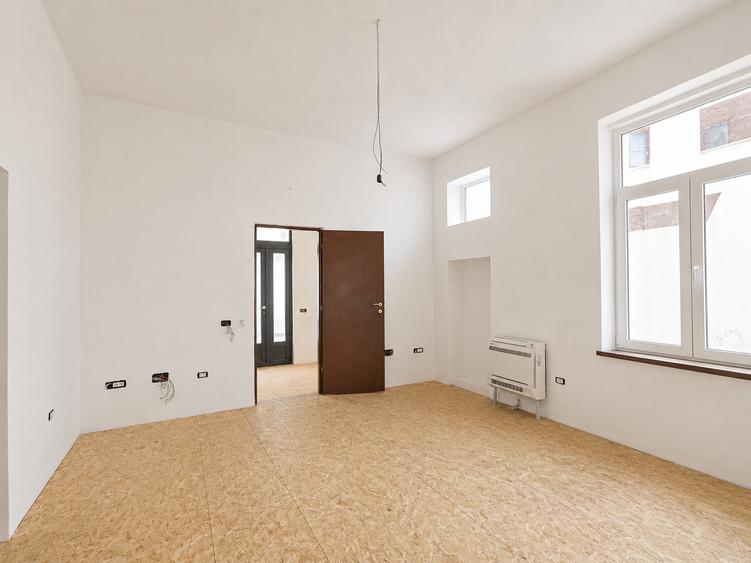 Imobil comercial Unirii-Hristo Botev | Clinica, birouri, HoReCa | Comision 0%