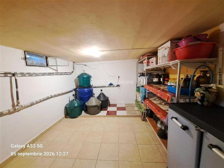 Casa individuala S+P+1+Garaj in Tunari - 13
