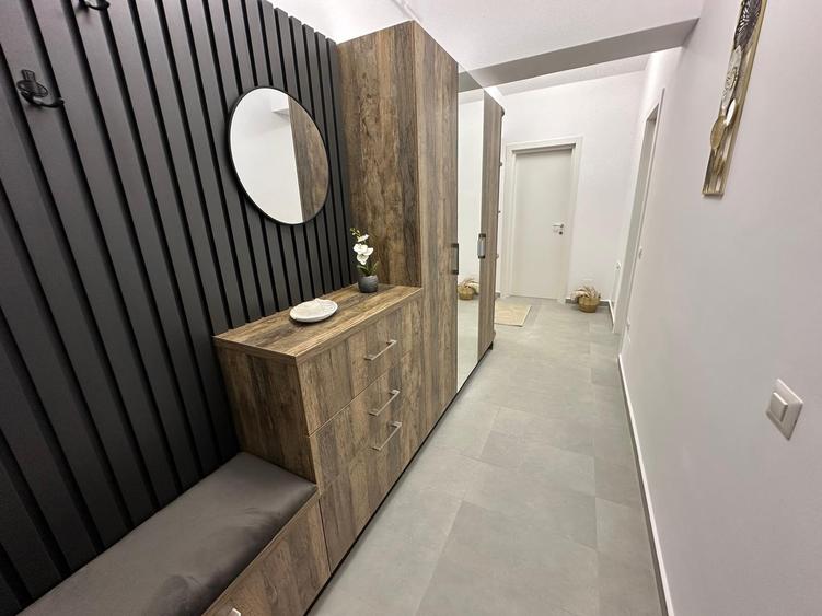 Unirea Towers, Podu Ros, apartament nou, 2 camere, terasa, parcare proprie