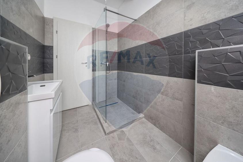 Apartament nou - loc parcare acoperit inclus