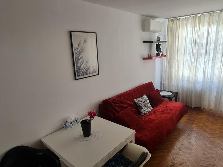 2 camere Calea Victoriei Sala Palatului