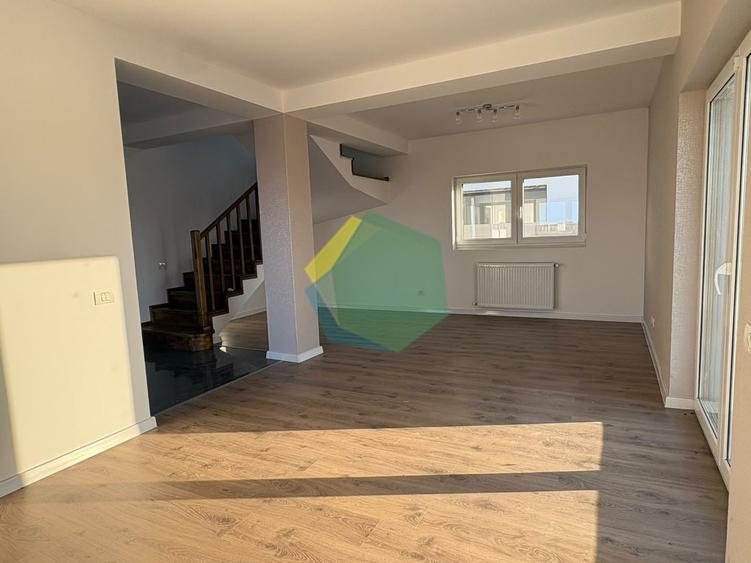 Casa Duplex P+1 | 4 camere | Central | Otopeni