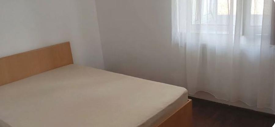 Calea Victoriei,Gara de Nord,bl.reabilitat,mobilat,utilat,balcon.geam  la baie.