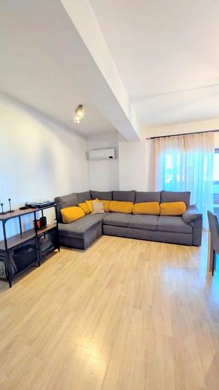 3 camere, 2 bai, bloc nou, cu garaj, in Zorilor, zona benzinariei MOL