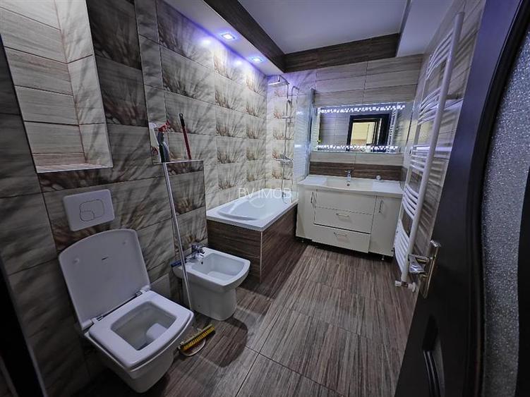 Inchiriem Apartament 3 Camere 94 Mp, Modern, Semidec, Tractorul - 16
