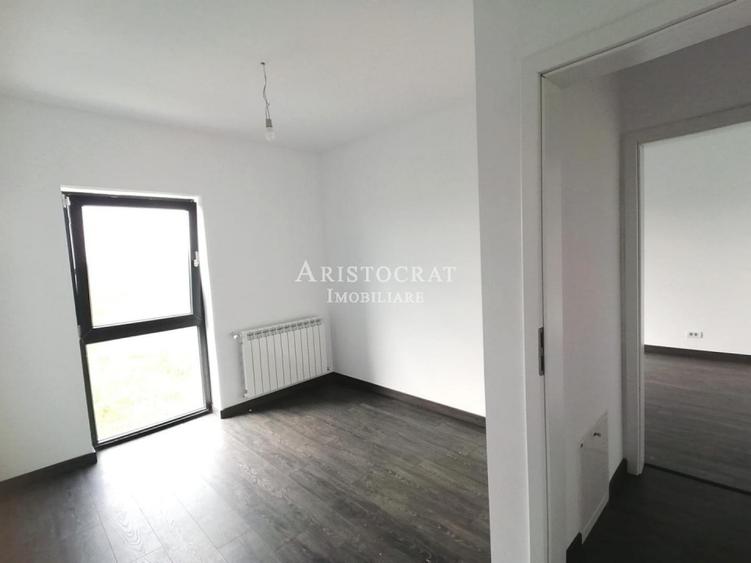 Duplex proximitate lac Corbeanca