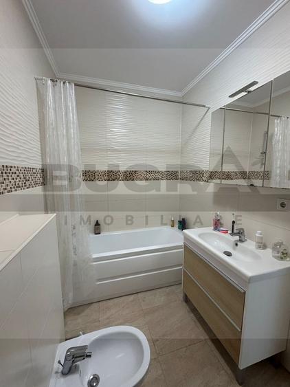 Apartament de 3 camere, 65mp, modern, zona strazii Ploiesti