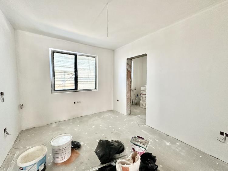 Duplex despartit prin camera tehnica | 4 camere | 115 mp utili | Drumul Boilor