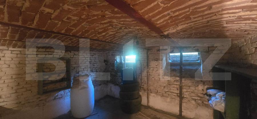 Proprietate semi-centrala, teren 433 mp, constructie demolabila, Madona Dudu