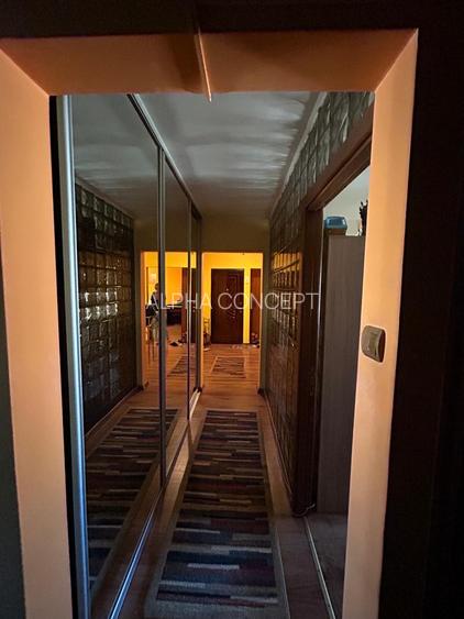 3 CAMERE DECOMANDATE -  FAR - 12