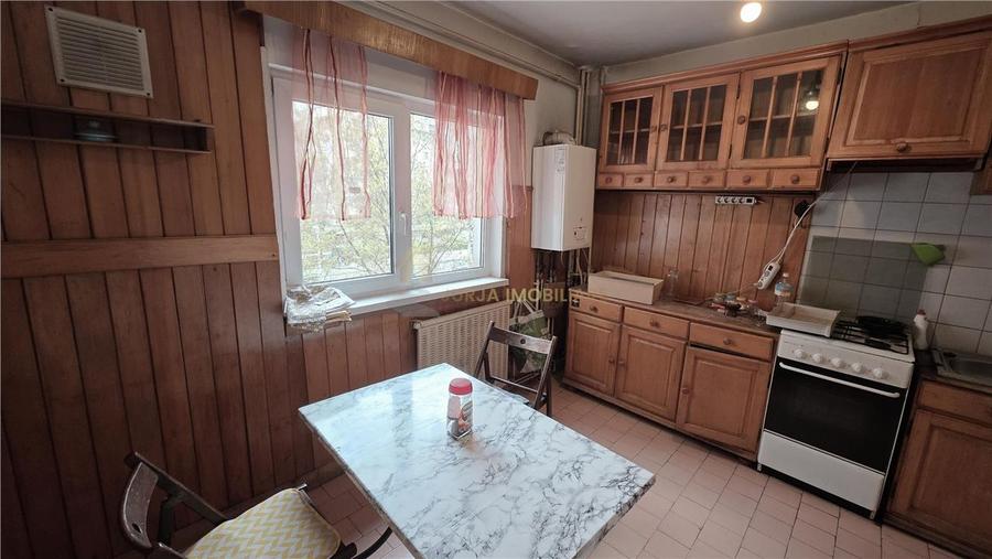 APARTAMENT 3 CAMERE 86 MP GRADINI MANASTUR