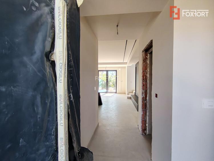 Casa individuala cu 4 camere Parter + 2 Etaje, in Giroc - V10060 - 17