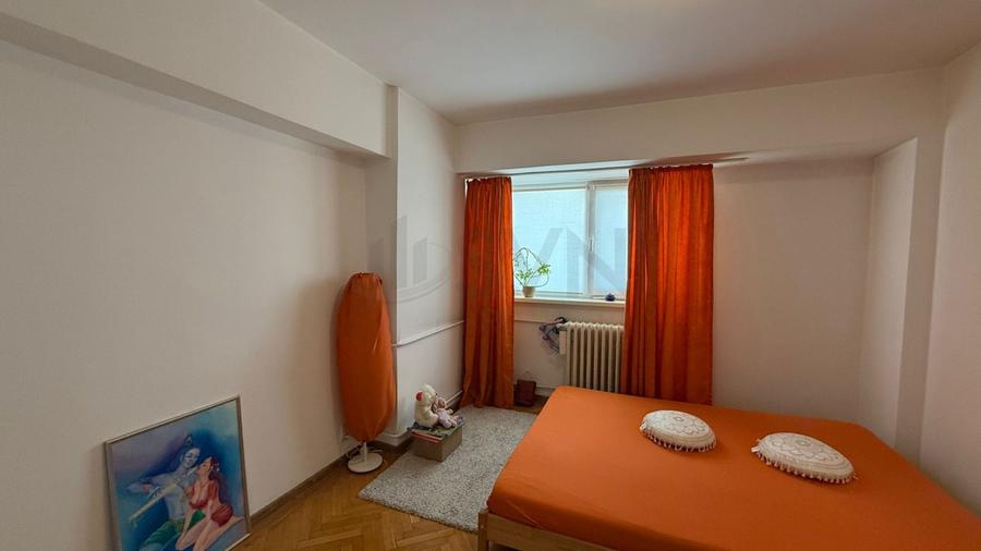 REA1028661 Apartament 3 camere Cal Victoriei 78mp