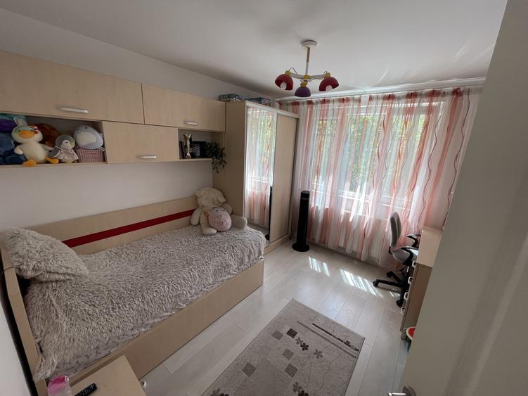 Apartament 4 Camere Râul Doamnei | Renovat Nou | Bloc Reabilitat