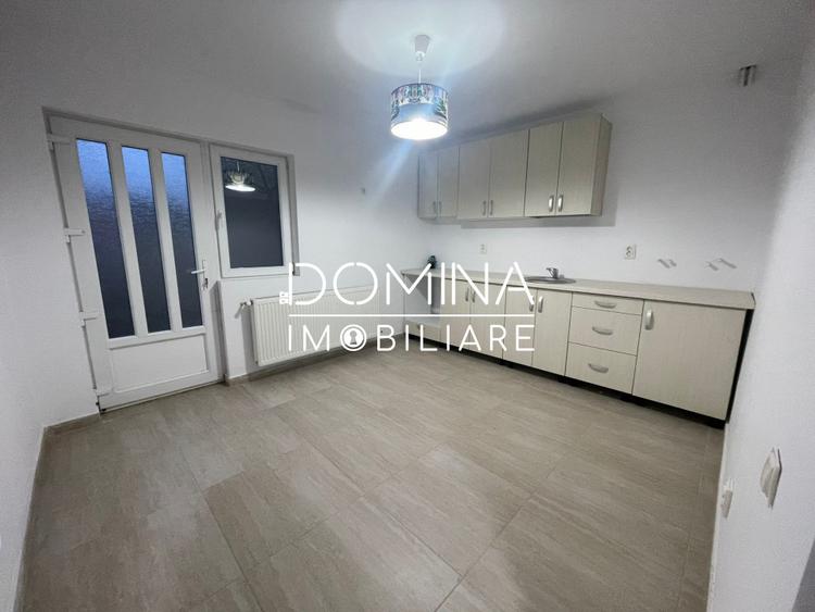 Vanzare casa situata in Targu Jiu, strada Salcamului