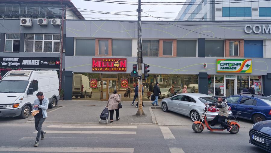 CRANGASI - Piata 100 mp -pret 4.000 euro mp