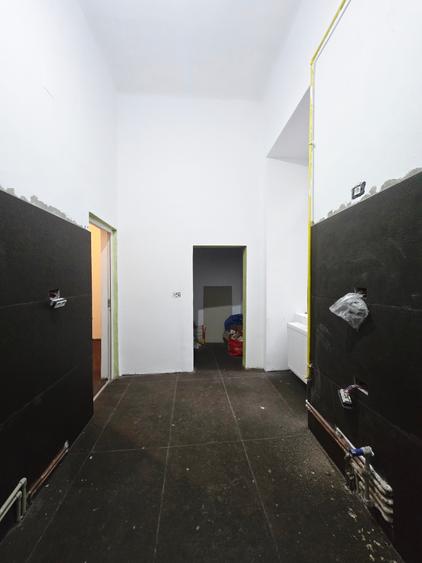 Apartament 2 camere cu centrala, 76 mp utili, etaj 1 - ultracentral