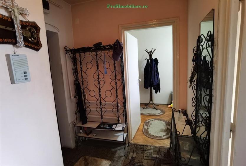 Apartament 3 camere pe centru Podgoria