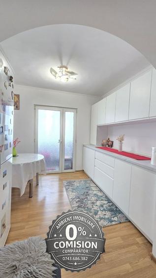 Apartament cu 2 camere, etaj 3, mobilat și utilat, zona TRAIAN - Crucea Gării;