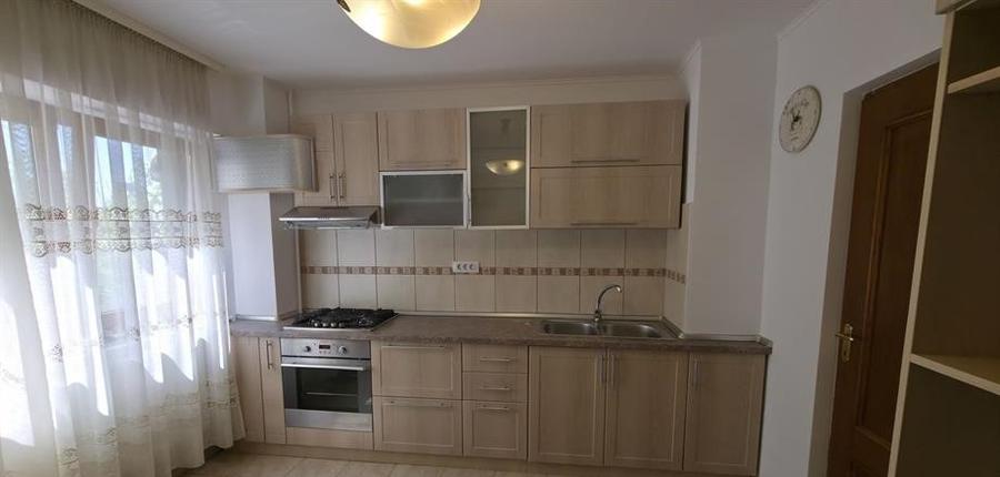Tineretului -Vacaresti -4 camere + centrala proprie+ 3 boxe