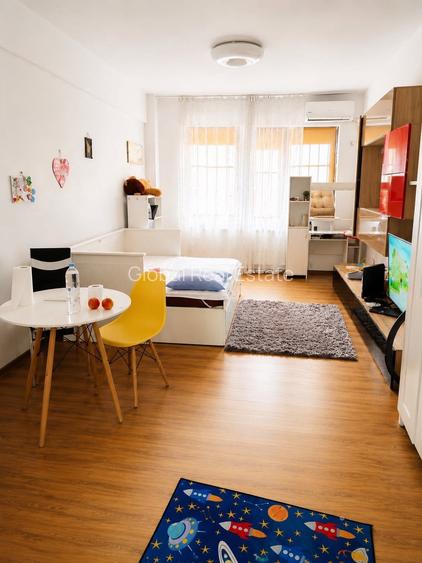 2 Camere 58mp Zona Palazu Mare- Str. Eugen Lovinescu - 3
