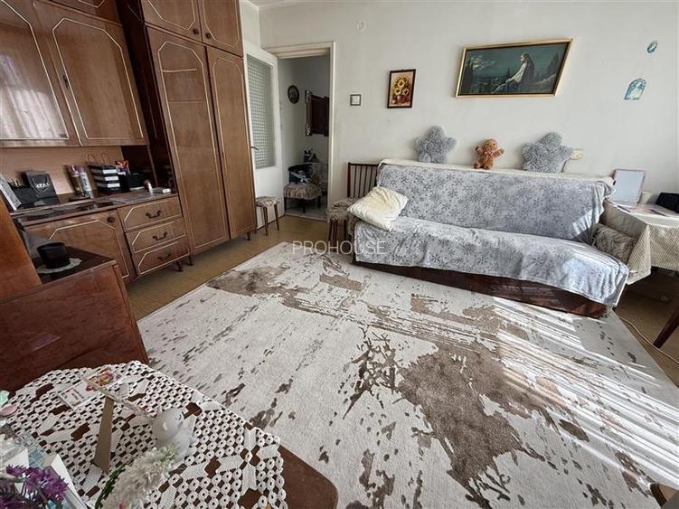 Apartament 2 camere, Mioritei (Slanicului), etaj 4/4, acoperis sarpanta. - 3