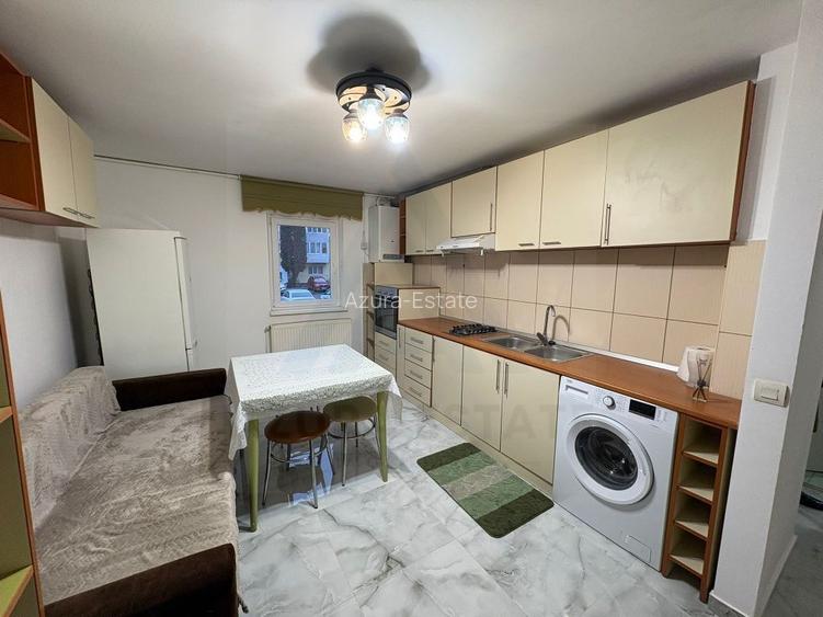 Apartament 2 camere 60 mp utili parter parcare privata Hipodrom IV