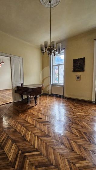 Apartament 3 camere în zona PIATA MIHAI VITEAZUL