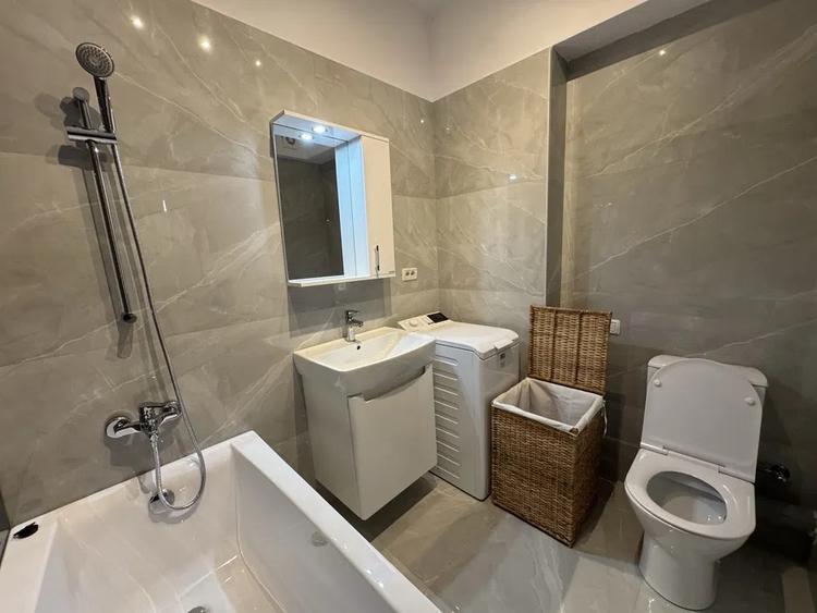 Central Address 2 camere cu balcon 17 MP