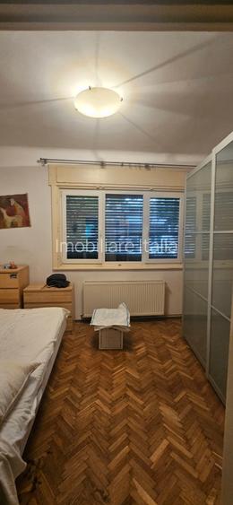 Apartament 3 camere- B-dul Al. Ioan Cuza, ideal  locuinta sau birou - 4